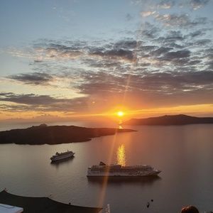 Meet your Posher, Hugo